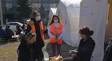 Çukurova belediyesi psiko-sosyal ekibiyle de dokunuyor 