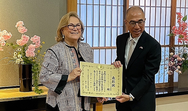 Güler Sabancı’ya Japonya Büyükelçisi ödülü takdim edildi