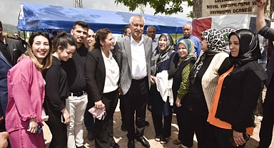 Karalar, Kozan, Sarıçam ve Yüreğir’de halkla buluştu