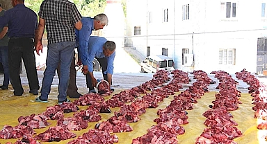 300 yıllık kurban geleneği devam ediyor