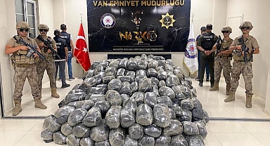 Van'da iki tondan fazla toz esrar ele geçirildi