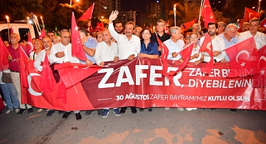 30 Ağustos coşkusu Çukurova’da yaşandı