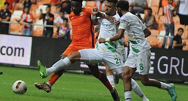 Adanaspor son dakikada yıkıldı