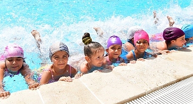 Çukurova’da çocuklar yaz tatilini sporla değerlendiriyor