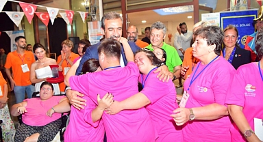 Soner Çetin özel çocukların kampında