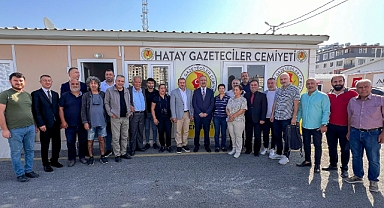 Deprem bölgesindeki basınımızı yalnız bırakmayacağız