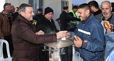 Başkan Kocaispir, şantiyede işçilerle buluştu