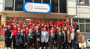 Öğrenciler gazilerle bir araya geliyor