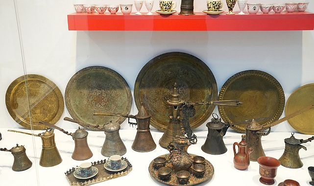 Akif Akay'dan Seyhan'a ''Kahve Evi''