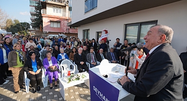 Seyhan’ın 15’inci Bilgi evi Mithatpaşa’da hizmete girdi