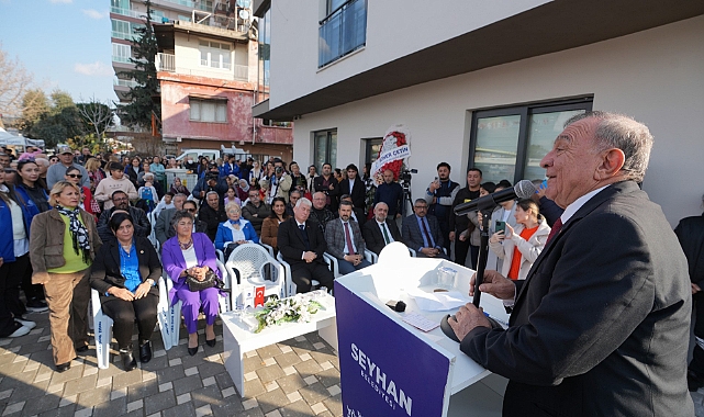 Seyhan’ın 15’inci Bilgi evi Mithatpaşa’da hizmete girdi