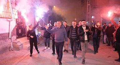 Başkan Akay'a coşkulu karşılama