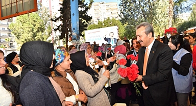 Çukurova Belediyesi’nden görkemli 8 mart kutlaması