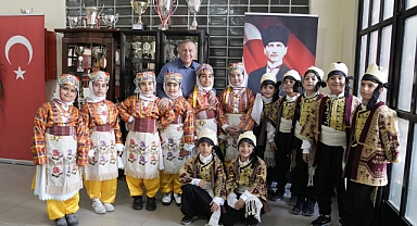 Halk Oyunları yarışmalarına “SEYHAN” damgası