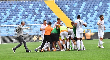 Adanaspor ligde kaldı
