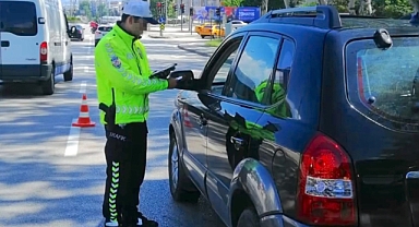 Bir haftada 241 çakarlı araç yakalandı