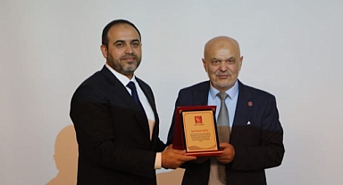Yeniden Refah Partisi’nin il başkanı Özdemir oldu