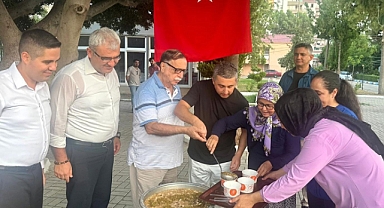 Adana Huzurevi'nde duygusal aşure günü etkinliği