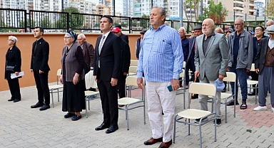 Adana Huzurevi Sakinler Atatürk'ü Andı
