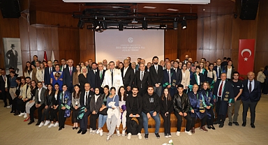 Çukurova Üniversitesi Akademik Yılı törenle başladı