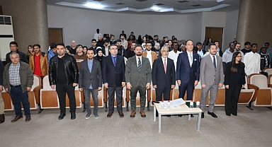 Yabancı öğrencilere oryantasyon 