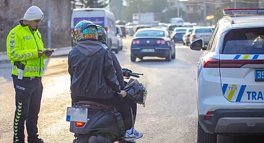 Bir haftada 454 bin sürücüye ceza