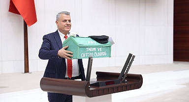 Meclis'te tabutlu eylem