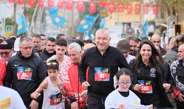 Kurtuluş Yarı Maratonu ve Halk Koşusu yapıldı
