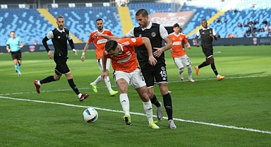 Kaplan galibiyetle tanıştı