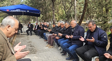 Ali Hoşfikirer kabri başında anıldı