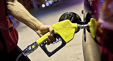 Petrol fiyatları son dört yılın en düşük seviyesinde