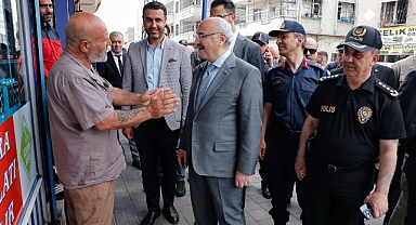 Vali Köşger, Yüreğir'li kadınlarla bir araya geldi