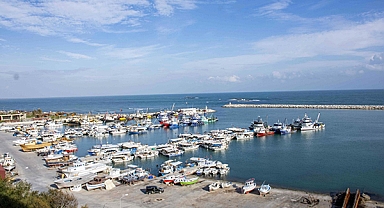 Balıkçı: Karataş'ta turizmi bitirdiler!