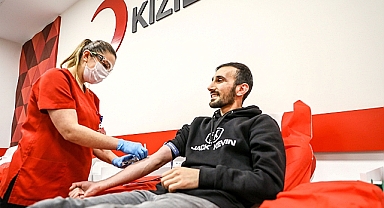 Kan bağışçısında dünya üçüncüsüyüz