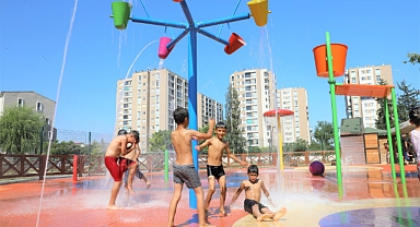 Yüreğir Belediyesi Su Oyun Parkları Açıldı