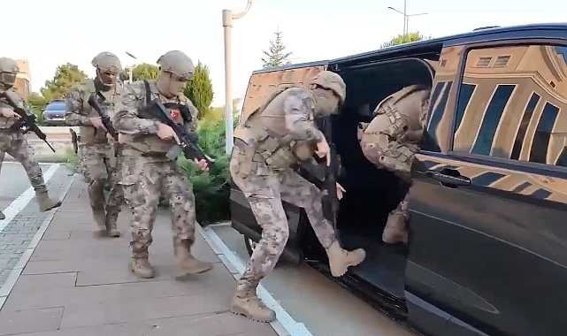 Siber suçlara yönelik operasyon: 346 gözaltı