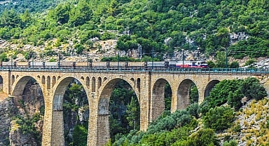 Adana, tarihini turizmle geleceğe taşıyor