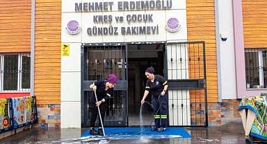 Seyhan Belediyesi Kreşlerinde temizlik