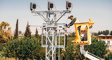 Toroslar EDAŞ Adana’nın enerji talebini yatırımlarla karşılıyor