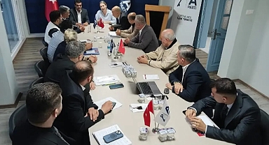 Anahtar Parti’den Adana’da Ekonomi Çalıştayı