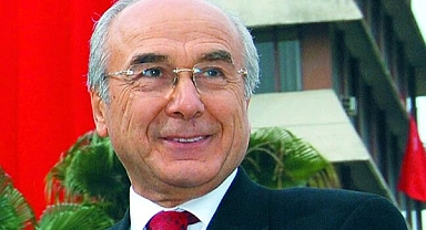 Aytaç Durak uçakta rahatsızlandı