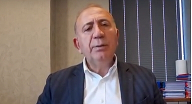 Gürsel Tekin CHP’den ihraç edildi