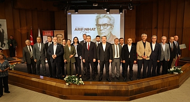 “Bayrak Şairi” Arif Nihat Asya Ç.Ü'de anıldı