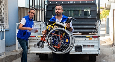 Seyhan Belediyesinden vatandaşların evine sağlık eli 