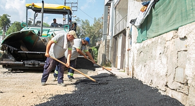 Seyhan'da asfaltlama çalışmaları