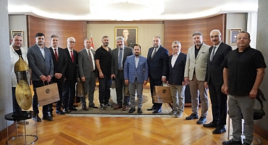 Adana’dan Londra’ya, ‘Gençlik Atlası Uzman Projesi”