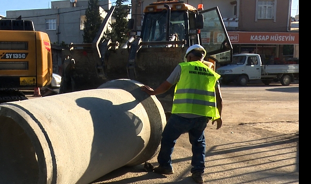 ASKİ üç mahallede sahada