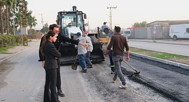 Ceyhan Belediyesi’nden yol onarım seferberliği