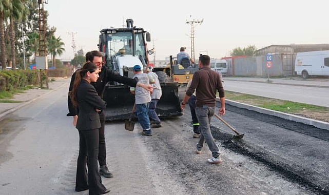 Ceyhan Belediyesi’nden yol onarım seferberliği