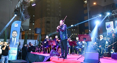 Öğretmenler Günü'ne özel Ferdi Tayfur konseri